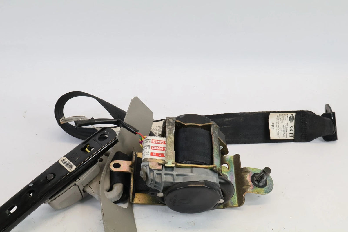 2002 2003 NISSAN XTERRA FRONT RIGHT PASSENGER SIDE SEAT BELT RETRACTOR OEM