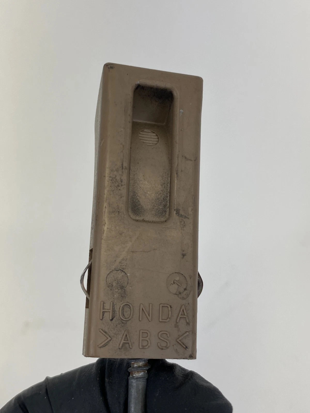 2003-2008 HONDA PILOT REAR RIGHT SIDE DOOR POWER LOCK LATCH ACTUATOR ASSY