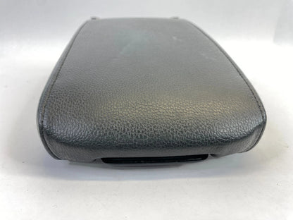 2013-2016 VOLKSWAGEN JETTA CENTER CONSOLE ARMREST ARM REST LID 5C6-864-207 OEM