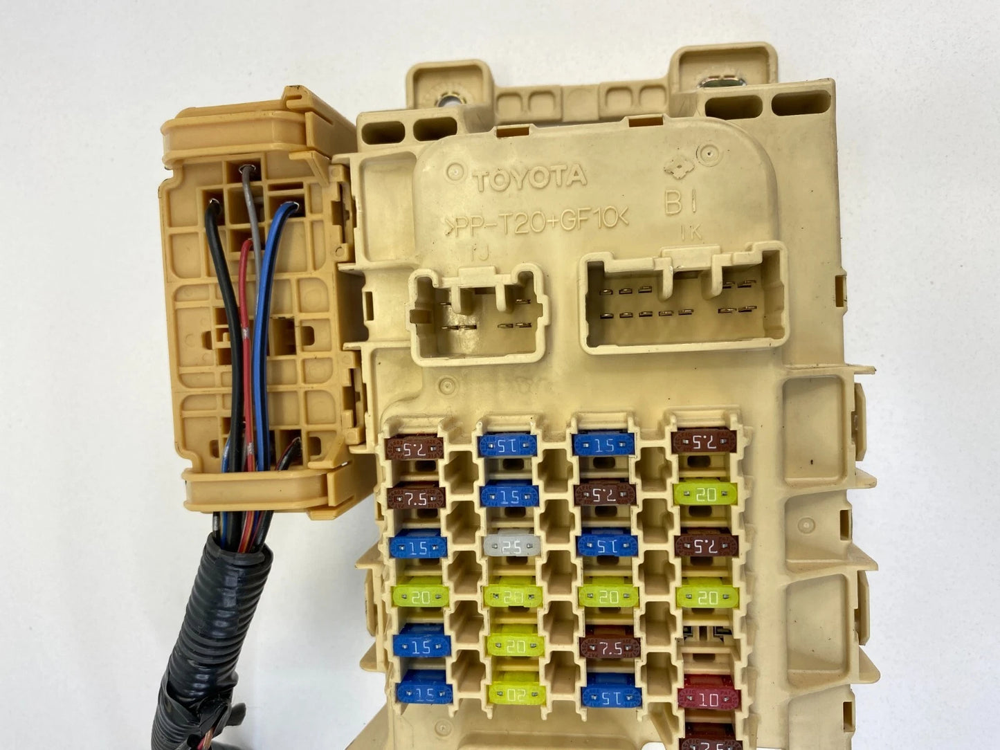 2001-2003 LEXUS RX300 FUSE BOX RELAY JUNCTION BLOCK INNER CABIN DASH MOUNTED OEM