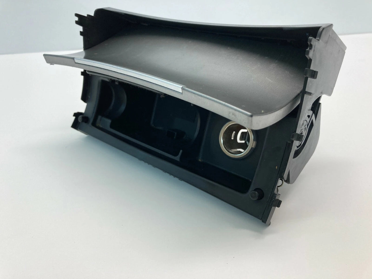 07-12 HYUNDAI VERACRUZ CENTER CONSOLE ASHTRAY STORAGE W/ LIGHTER 84550-3J000 OEM