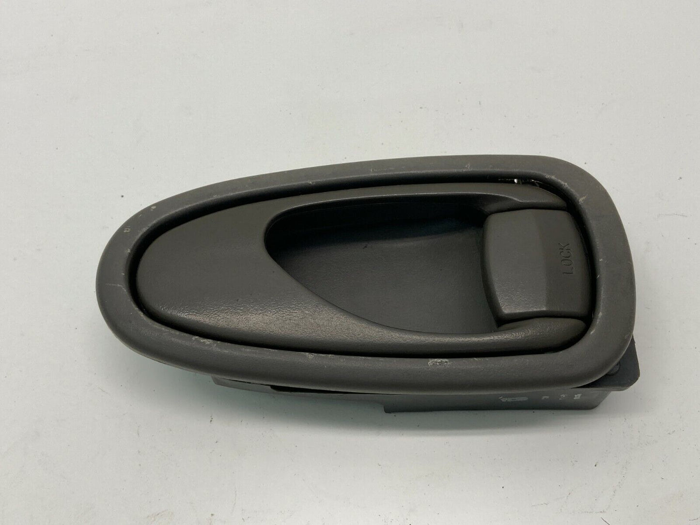 1999-2002 Daewoo Leganza Rear Right Side Interior Inner Door Handle 96205192