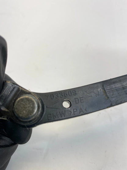 2004-2007 BMW 530I FRONT RIGHT SIDE DOOR CHECK STOP STOPPER DETENT 7033609 OEM