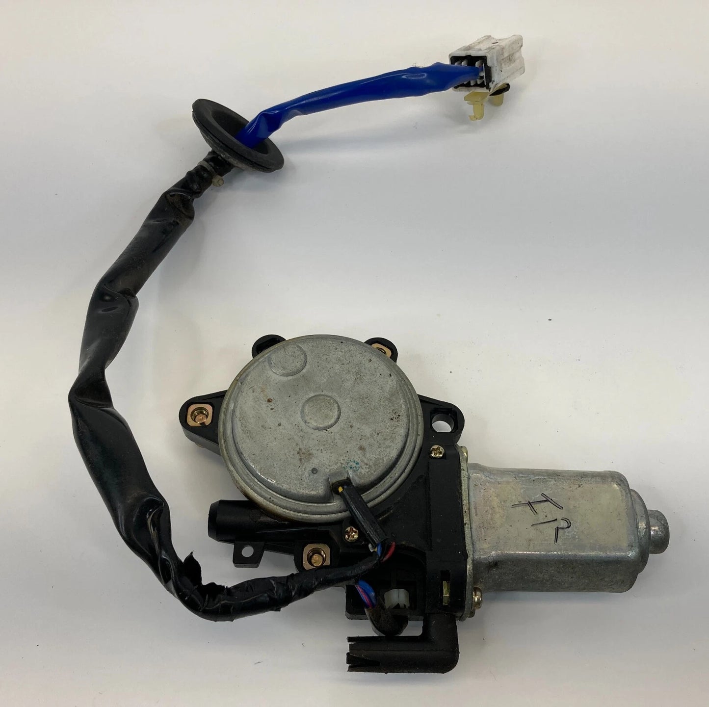 03-07 NISSAN MURANO FRONT RIGHT SIDE DOOR POWER WINDOW MOTOR 80730-CA011 OEM