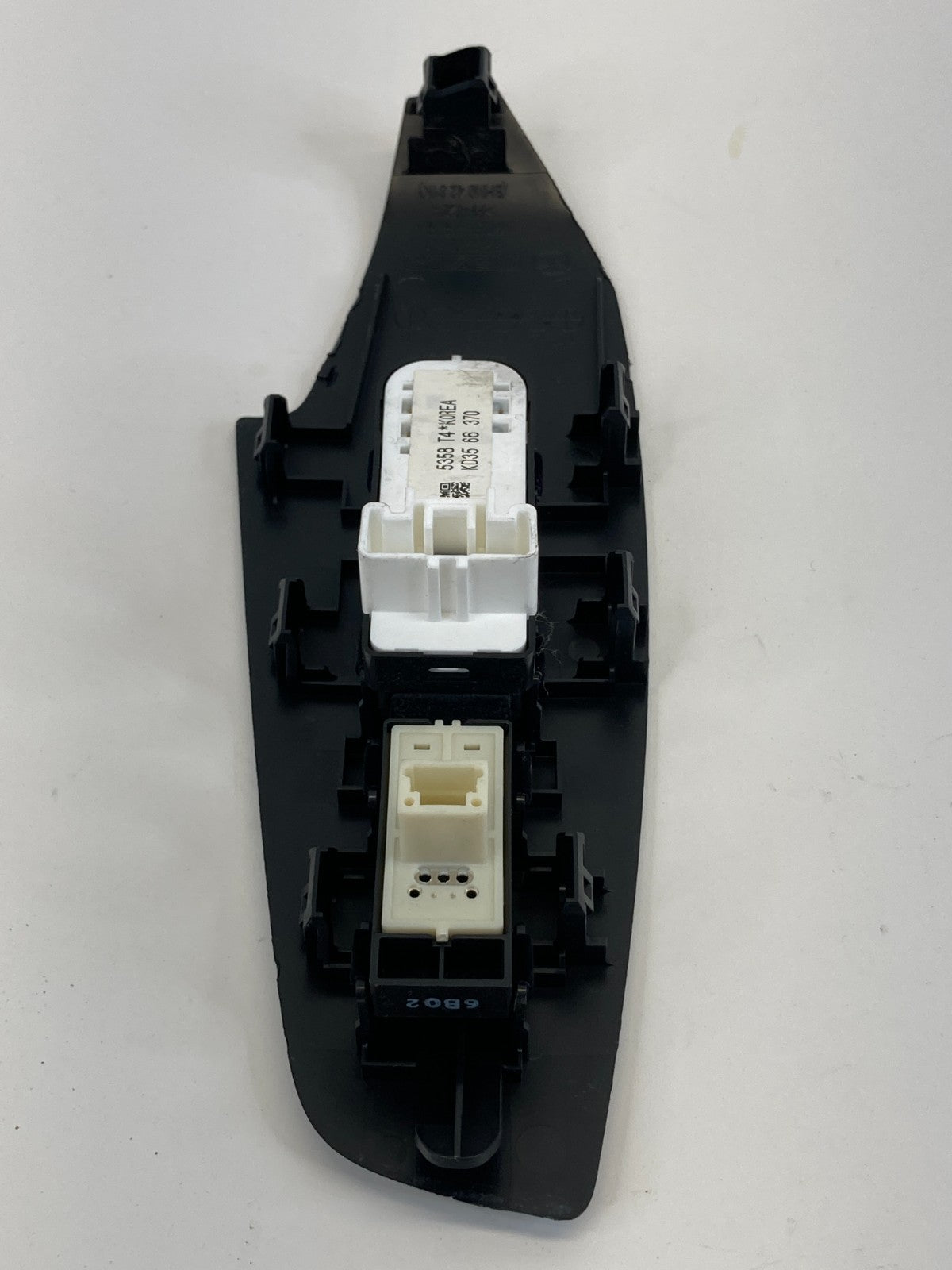 2014-2018 Mazda3 Mazda 3 Front Right Passenger Window Control Switch BHN9-68-4L1