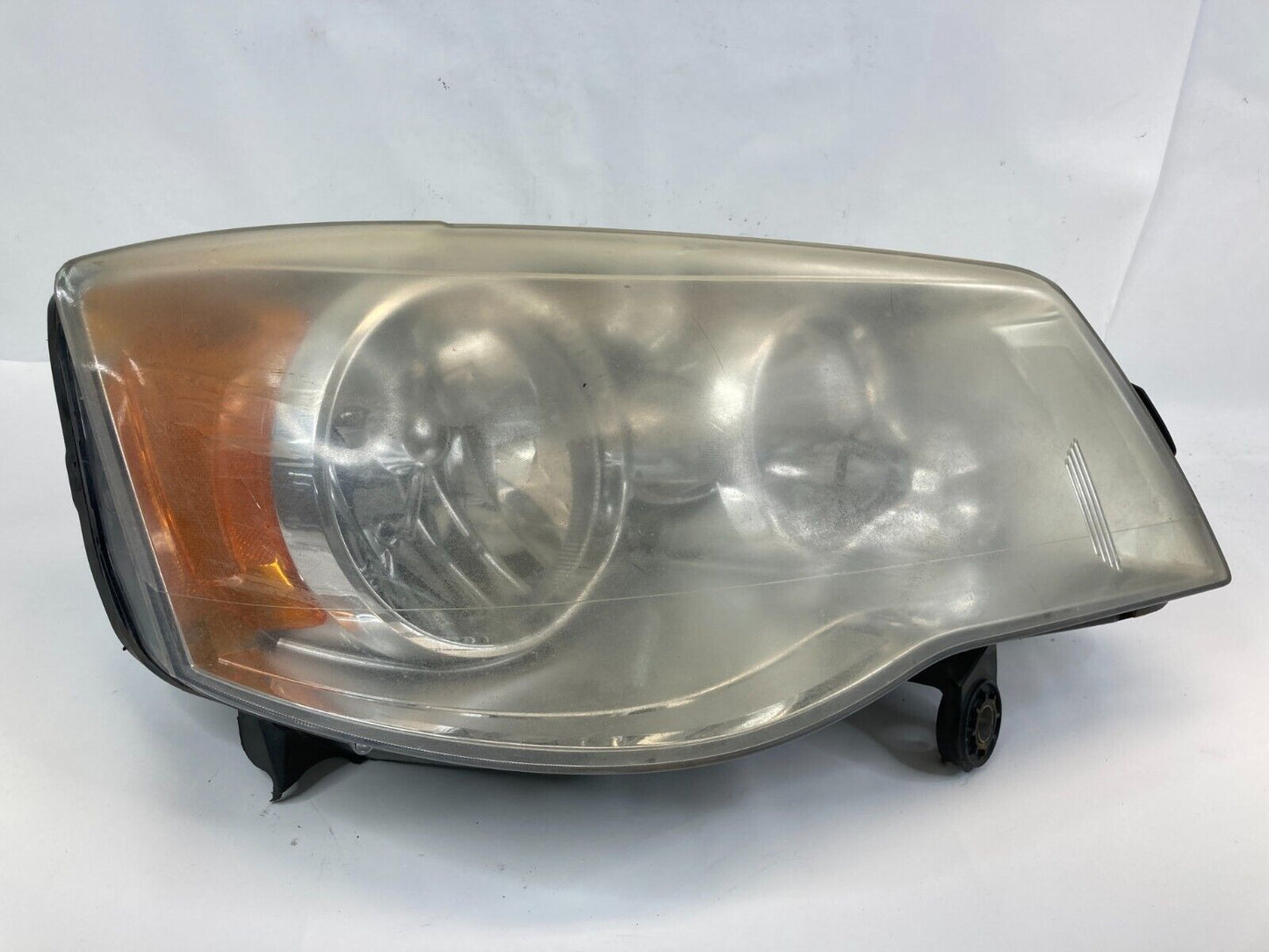 2008-2016 Chrysler Town & Country Front Right Headlight Headlamp Lamp 5113336AD