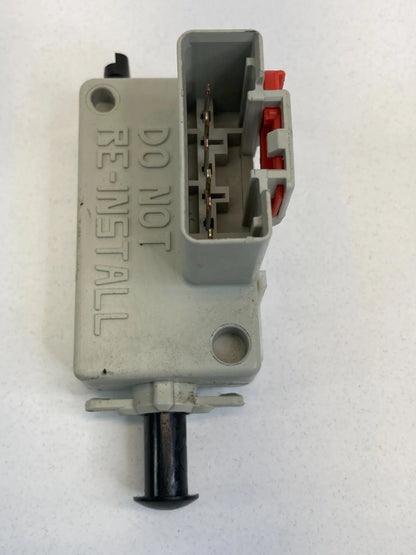 07-08 CHRYSLER SEBRING 04-08 PACIFICA BRAKE LIGHT STOP CONTROL SWITCH 56045048AG