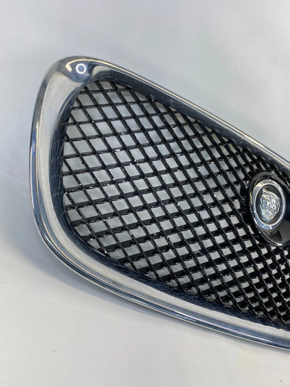 2009-2011 JAGUAR XF SEDAN FRONT BUMPER UPPER GRILL GRILLE CHROME 8X23-018K28-AA