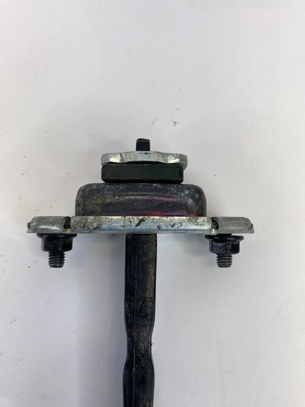 2011-2016 KIA OPTIMA REAR RIGHT DOOR HINGE CHECK STRAP STOP STOPPER DETENT OEM