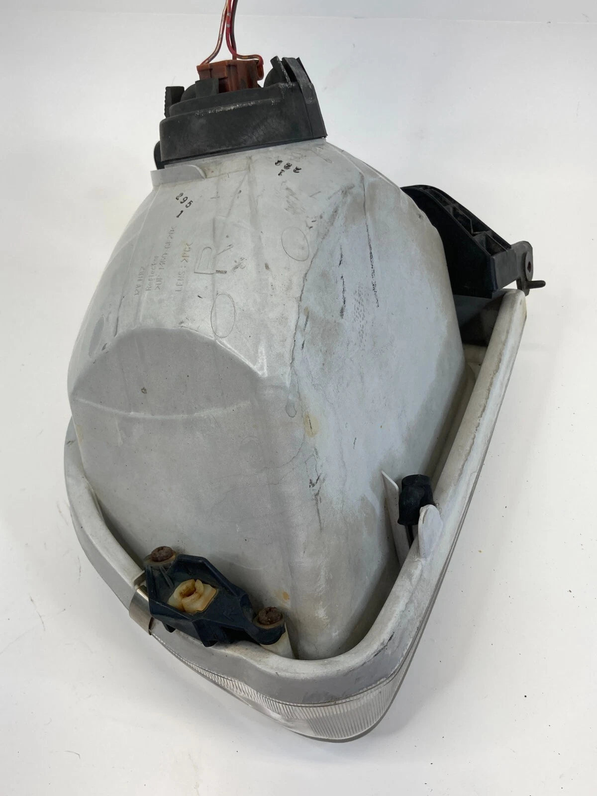 2000-2004 TOYOTA TUNDRA RIGHT PASSENGER HEADLIGHT HEADLAMP FRONT ASSEMBLY OEM