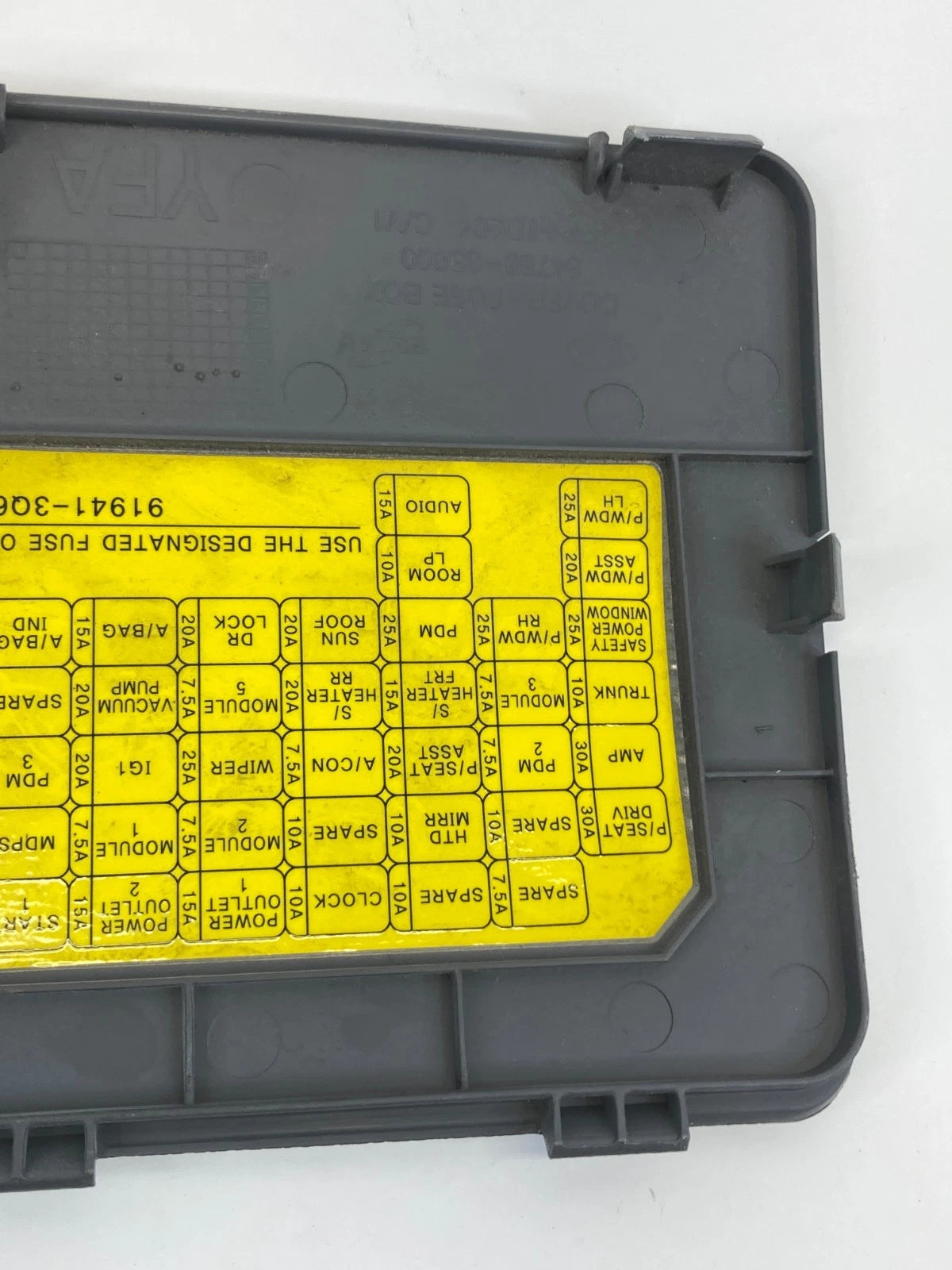 2011-2014 HYUNDAI SONATA INTERIOR LOWER DASH FUSE BOX LID COVER 84758-3S000 OEM