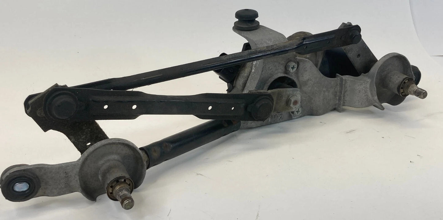 13-17 HYUNDAI ELANTRA GT FRONT WINDSHIELD WIPER MOTOR LINKAGE 98100-A5000 OEM