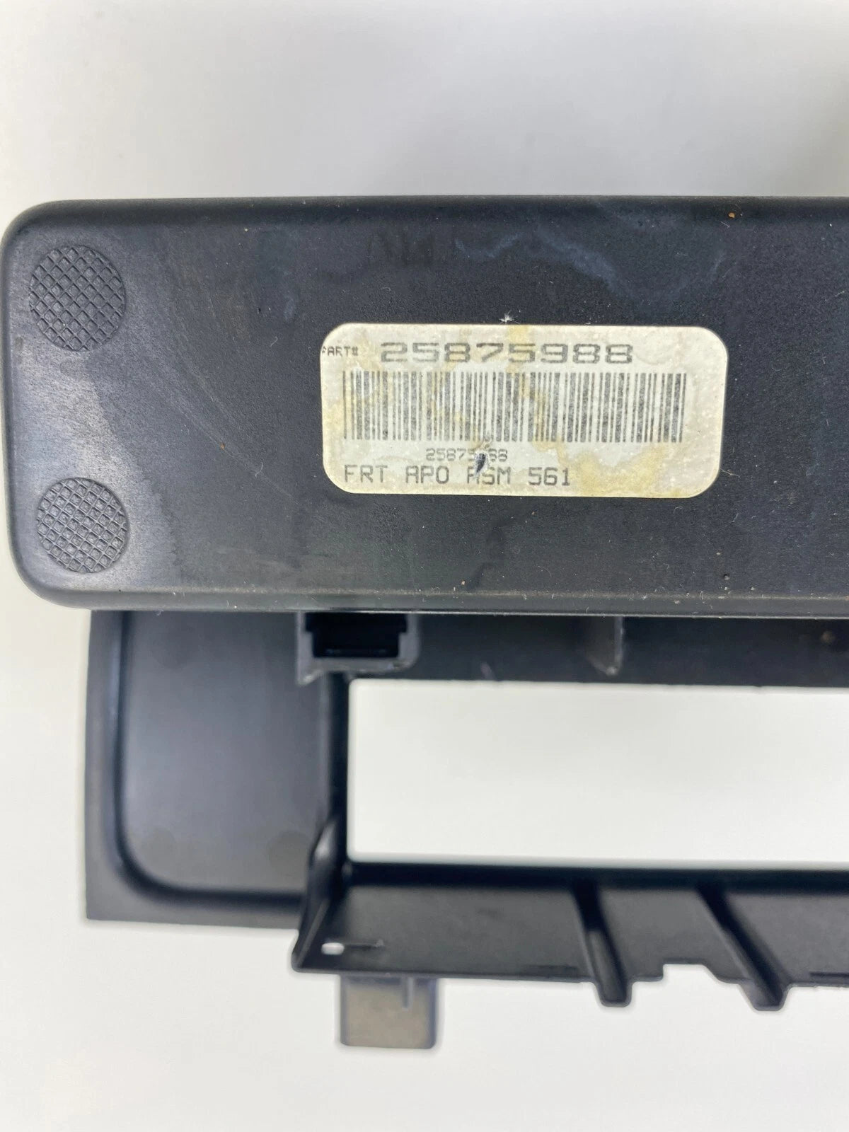 09-12 CHEVROLET TRAVERSE CENTER CONSOLE ASHTRAY TRACTION TRIM COVER OEM 25875988