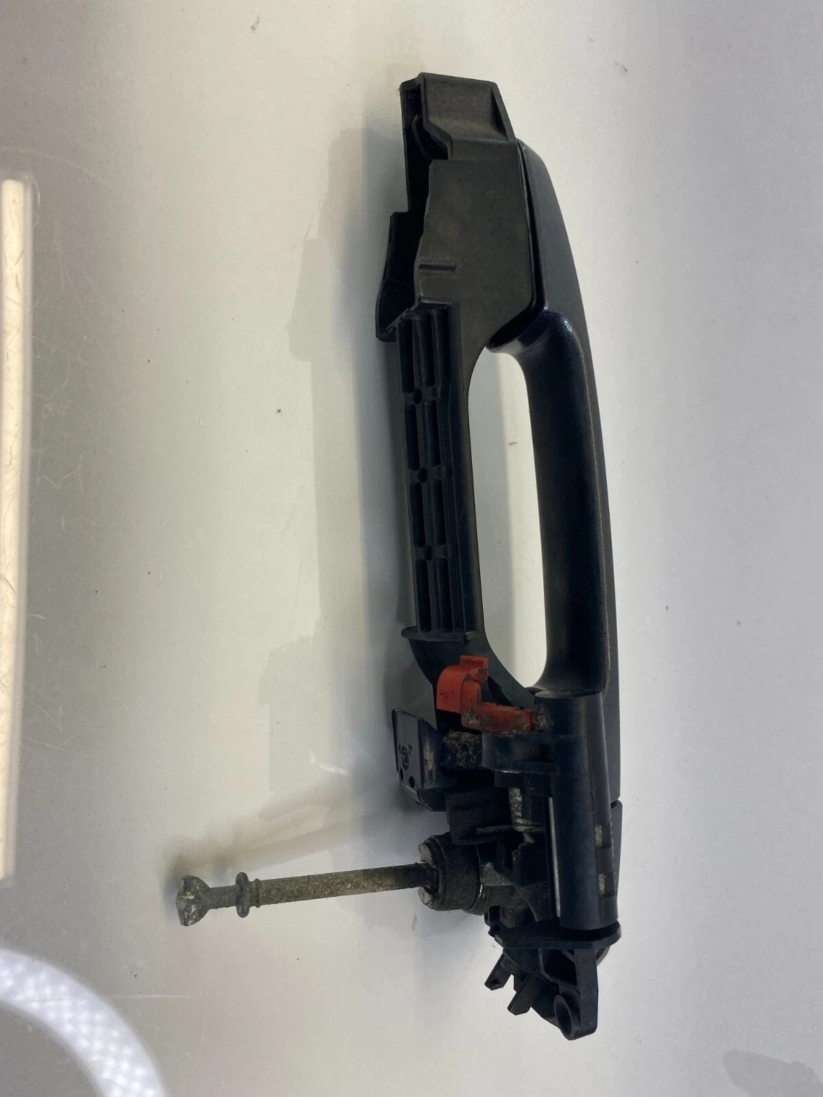 2009 2010 PONTIAC VIBE HATCHBACK FRONT RIGHT EXTERIOR DOOR HANDLE 69231-02040