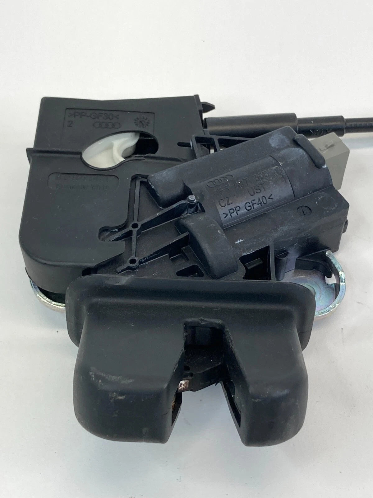 2005-2011 AUDI A6 QUATTRO REAR TRUNK LOCK LATCH ACTUATOR RELEASE 4F5827505D OEM