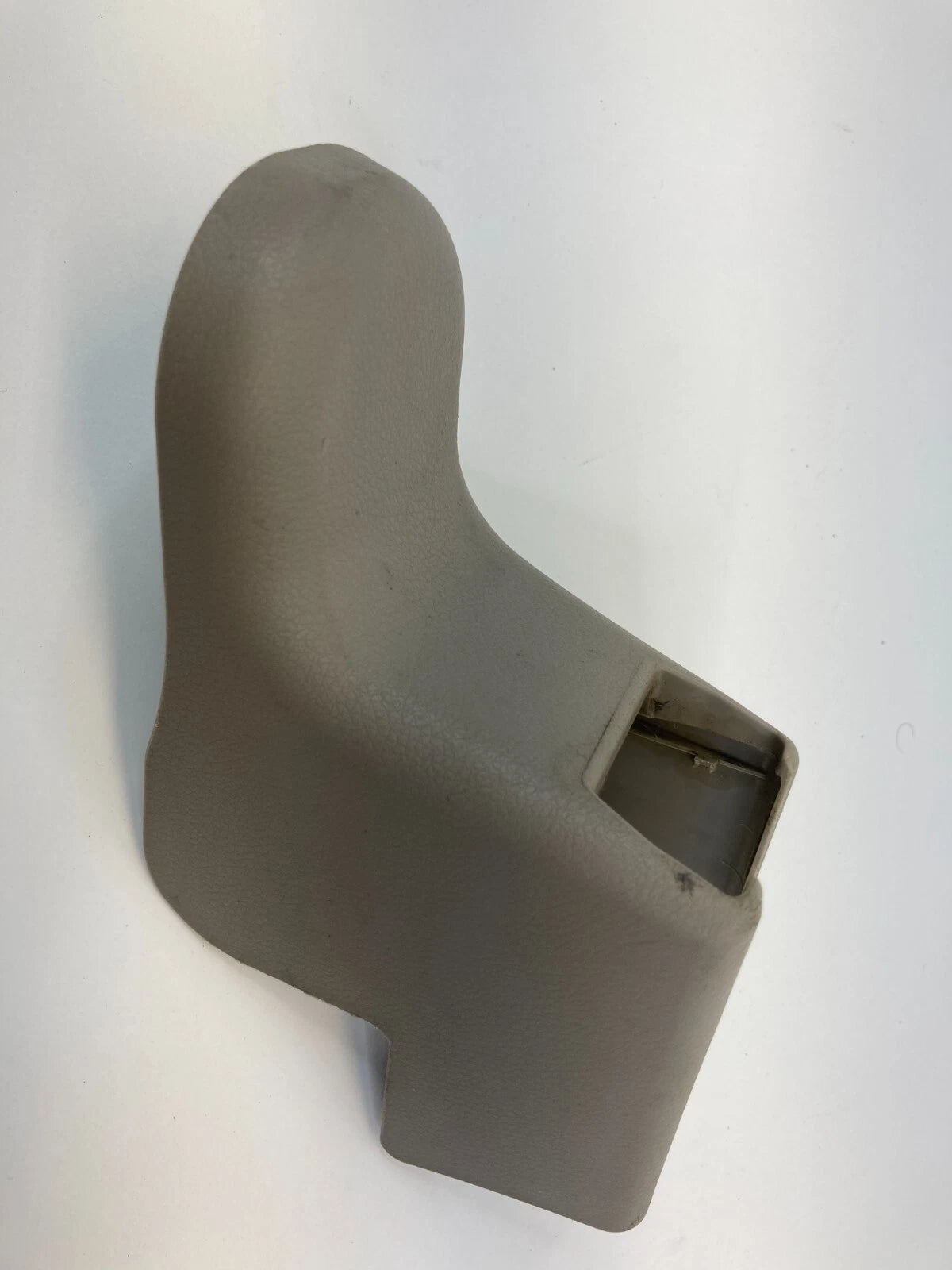 06-11 HONDA CIVIC FRONT RIGHT SEAT RAIL TRACK INNER BOLT TRIM COVER BEZEL OEM
