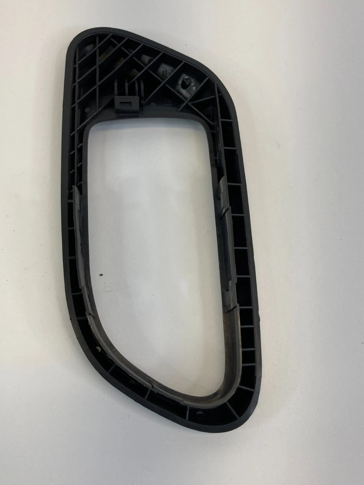 2003-2008 SUBARU FORESTER FRONT REAR RH PASSENGER DOOR HANDLE BEZEL OEM