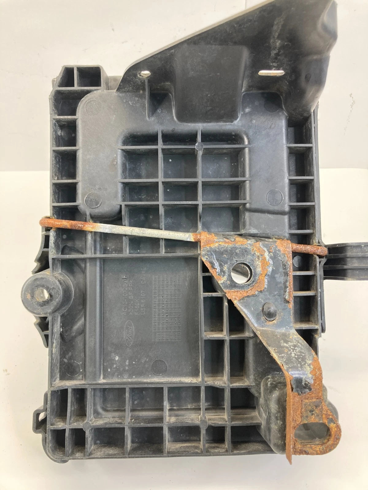 2011-2019 FORD EXPLORER 13-19 POLICE INTERCEPTOR UTILITY BATTERY TRAY HOLDER