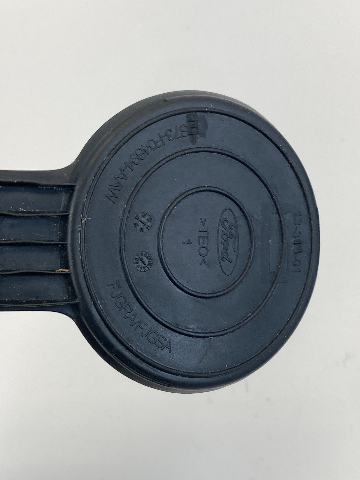 2014-2016 Ford Fusion Front Center Console Cup Holder Insert Mat ES73F04694AAW