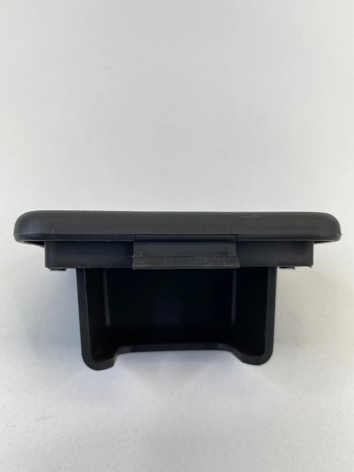 2011 12 13 2014 HYUNDAI SONATA REAR SEAT CHILD ANCHOR HOOK TRIM COVER CAP OEM