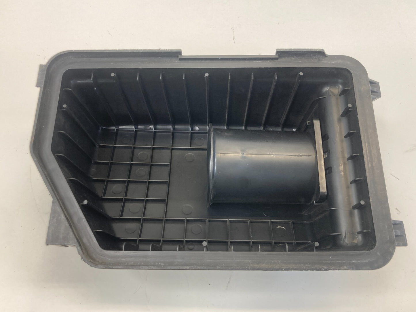 13 14 15 16 17 Hyundai Elantra GT Air Intake Box Upper Cleaner Housing Cover OEM