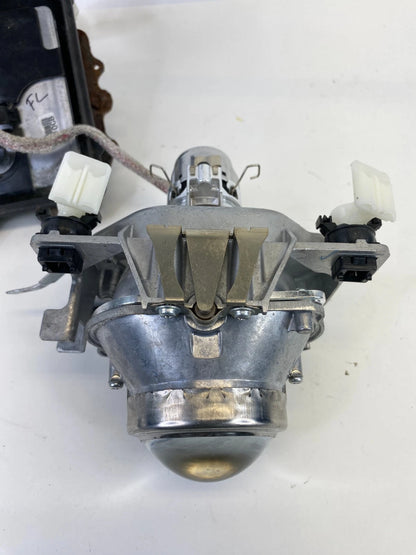 2007-2009 LEXUS RX350 FRONT LEFT DRIVER HEADLIGHT PROJECTOR BULB BRACKET