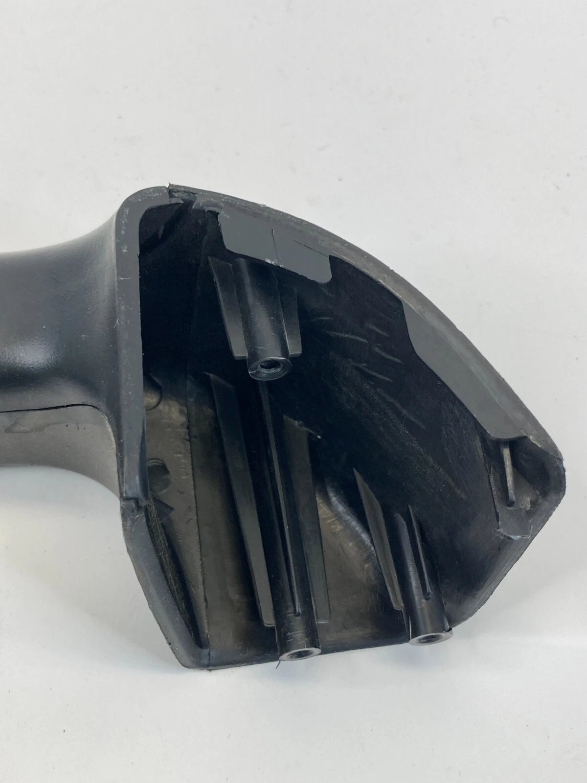 06 07 08 09 10 11 KIA RIO REAR LEFT SIDE INNER DOOR PULL GRIP HANDLE 83710-1G00