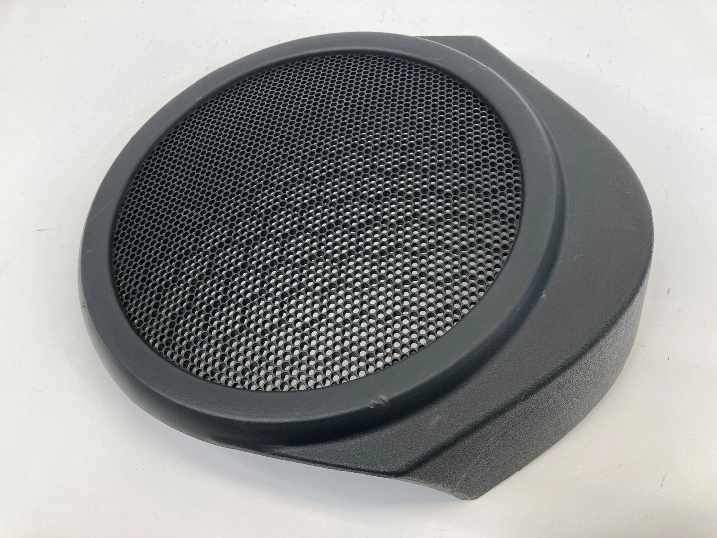 08-12 DODGE CALIBER REAR LEFT SIDE DOOR PANEL SPEAKER COVER GRILLE 1AH43TRMAA