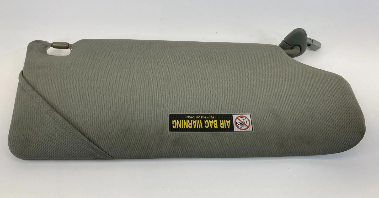 2005 2006 2007 HONDA ODYSSEY LEFT DRIVER SIDE SUNVISOR SUN VISOR W/ LIGHT OEM