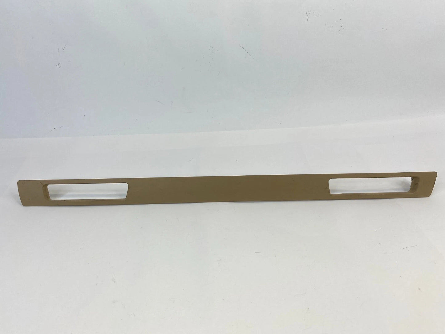 2006 06 BMW 330I DASH CUP DRINK HOLDER DECOR STRIP COVER TRIM 6957248 OEM