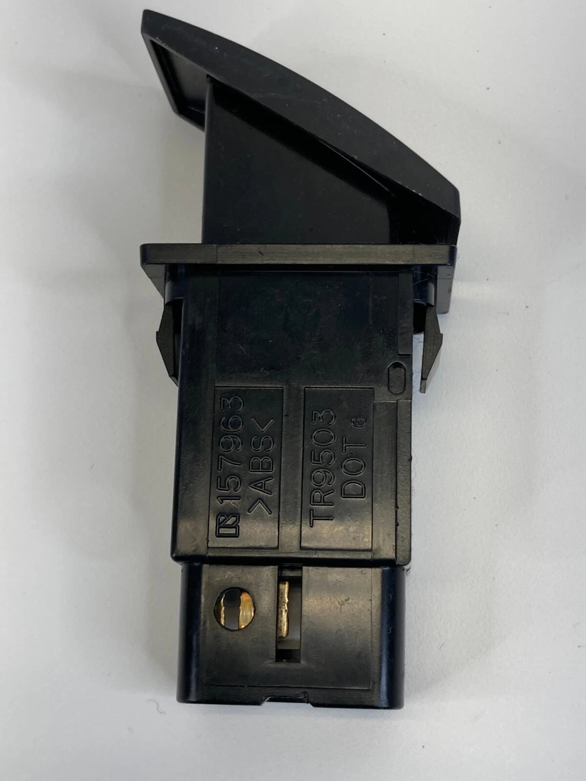 2004-2008 TOYOTA SOLARA DASH HAZARD LIGHT WARNING LAMP CONTROL SWITCH BUTTON OEM
