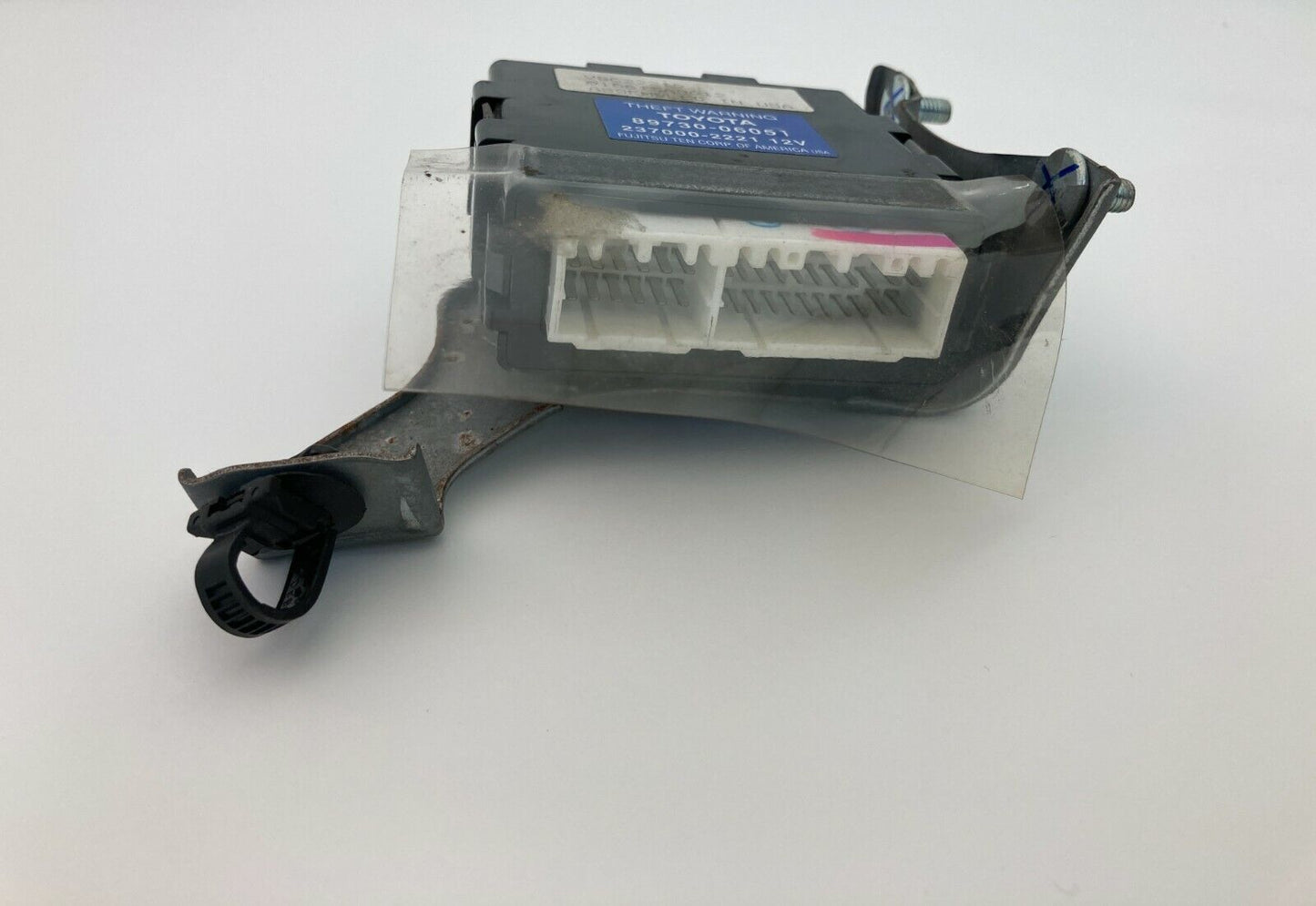 2000-2003 Toyota Solara Anti Theft Warning Locking Control Module 89730-06051