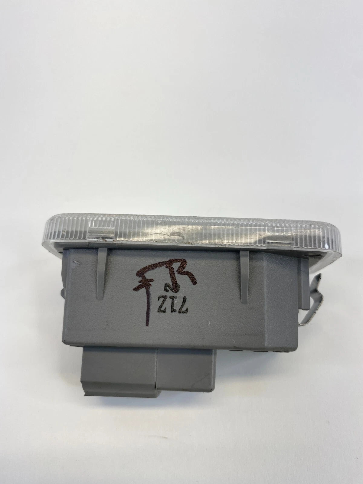 04 05 06 07 08 TOYOTA SOLARA FR RH FRONT RIGHT DOOR COURTESY LIGHT LAMP OEM