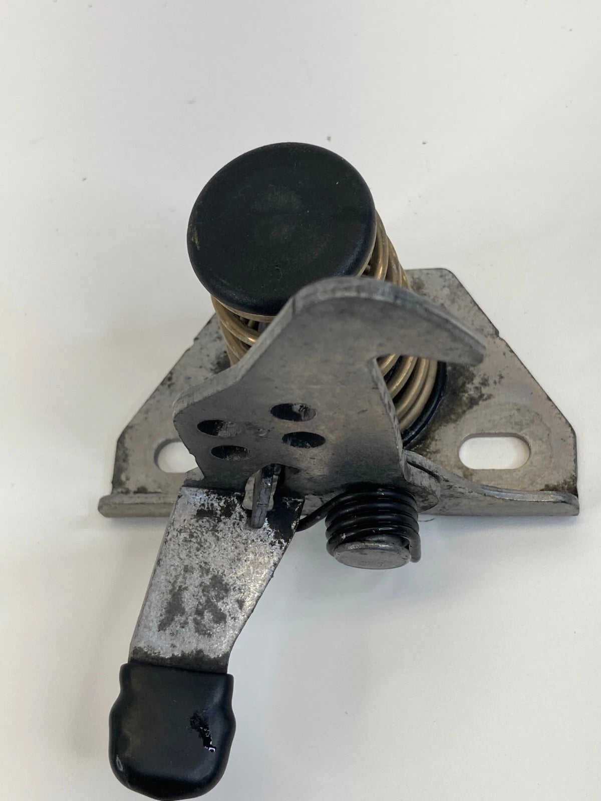 2009 2010 BMW 535I XDRIVE HOOD BONNET SAFETY CATCH LOCK LATCH 51-23-7-034-256
