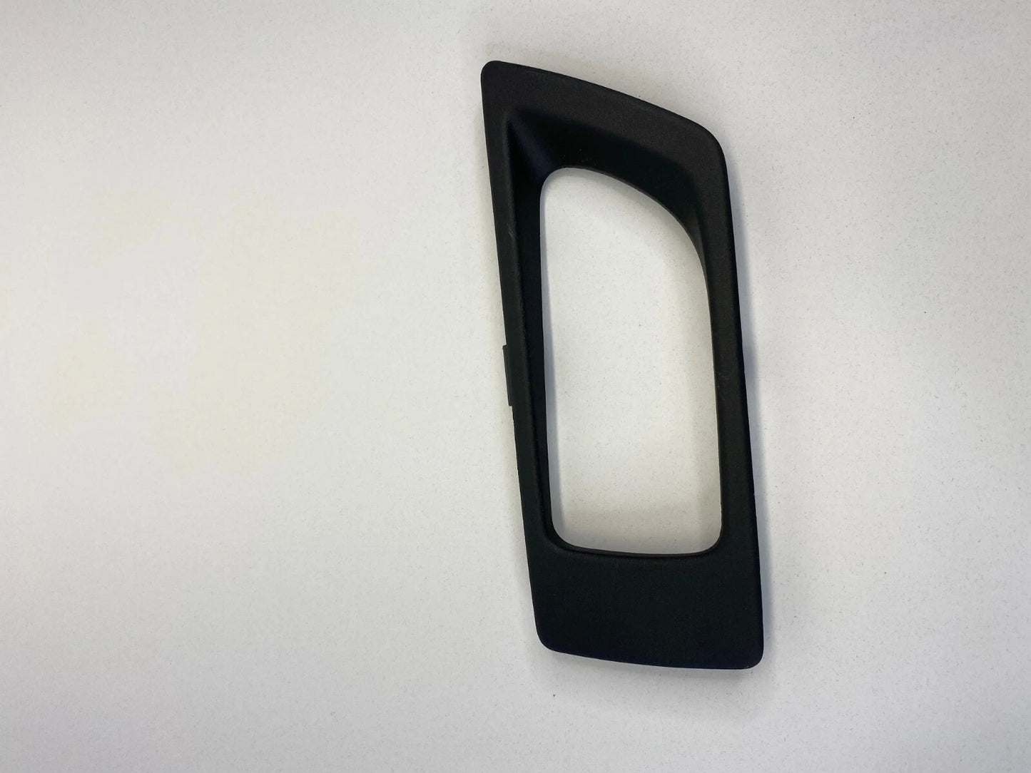 10-14 SUBARU OUTBACK REAR LEFT INTERIOR DOOR HANDLE COVER BEZEL TRIM 94246AJ03A