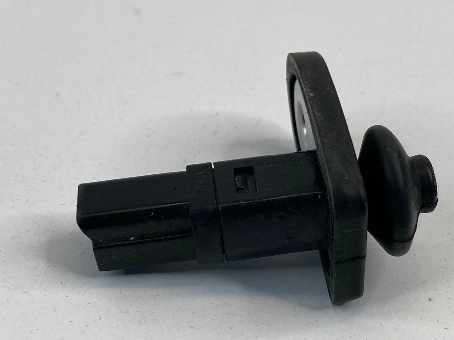 2006-2011 KIA RIO5 REAR RIGHT SIDE DOOR AJAR LIGHT JAMB COURTESY CONTROL SWITCH