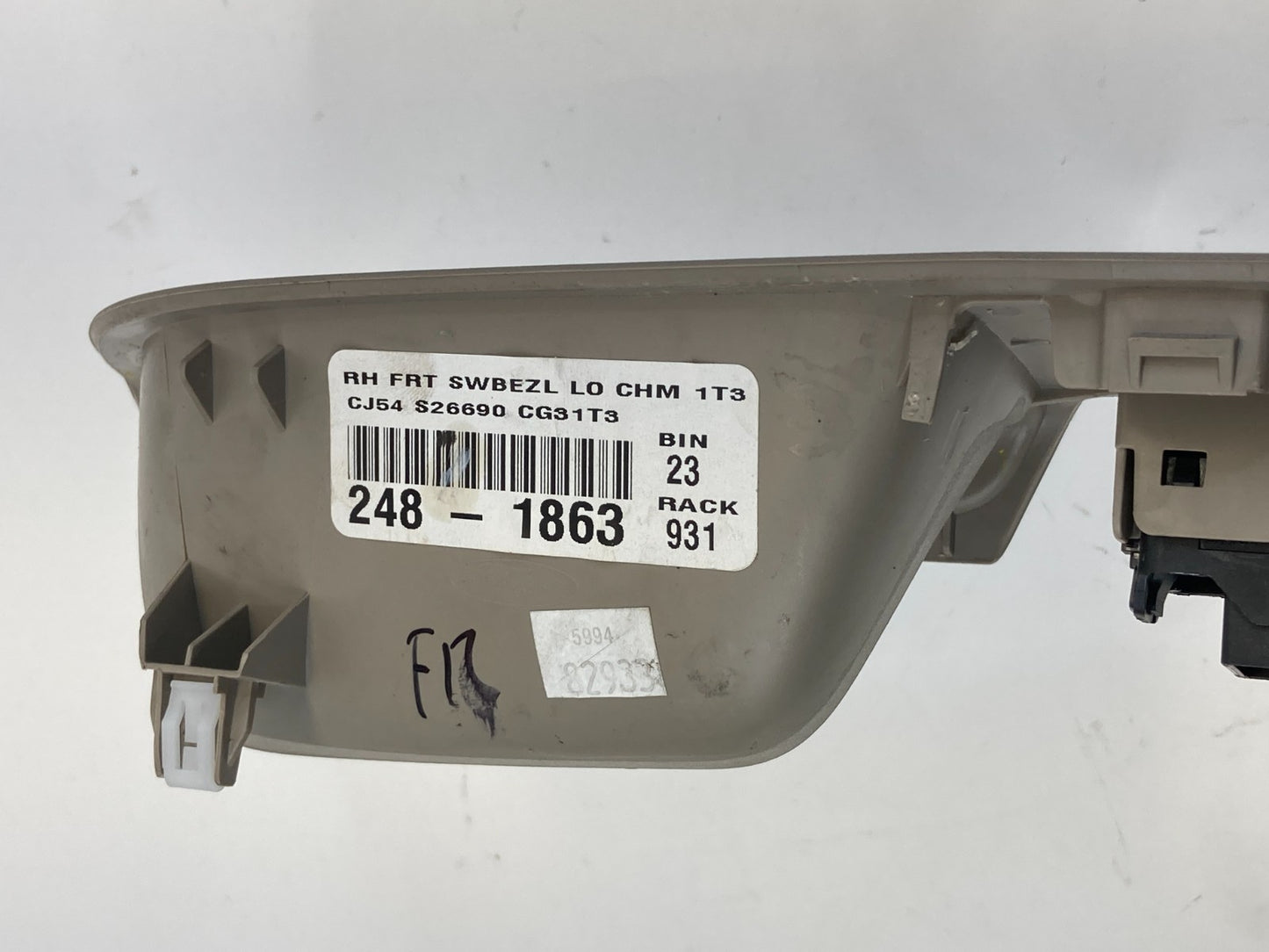 13-18 Ford C-Max Front Right Passenger Side Window Switch W/ Bezel CJ54-S26690