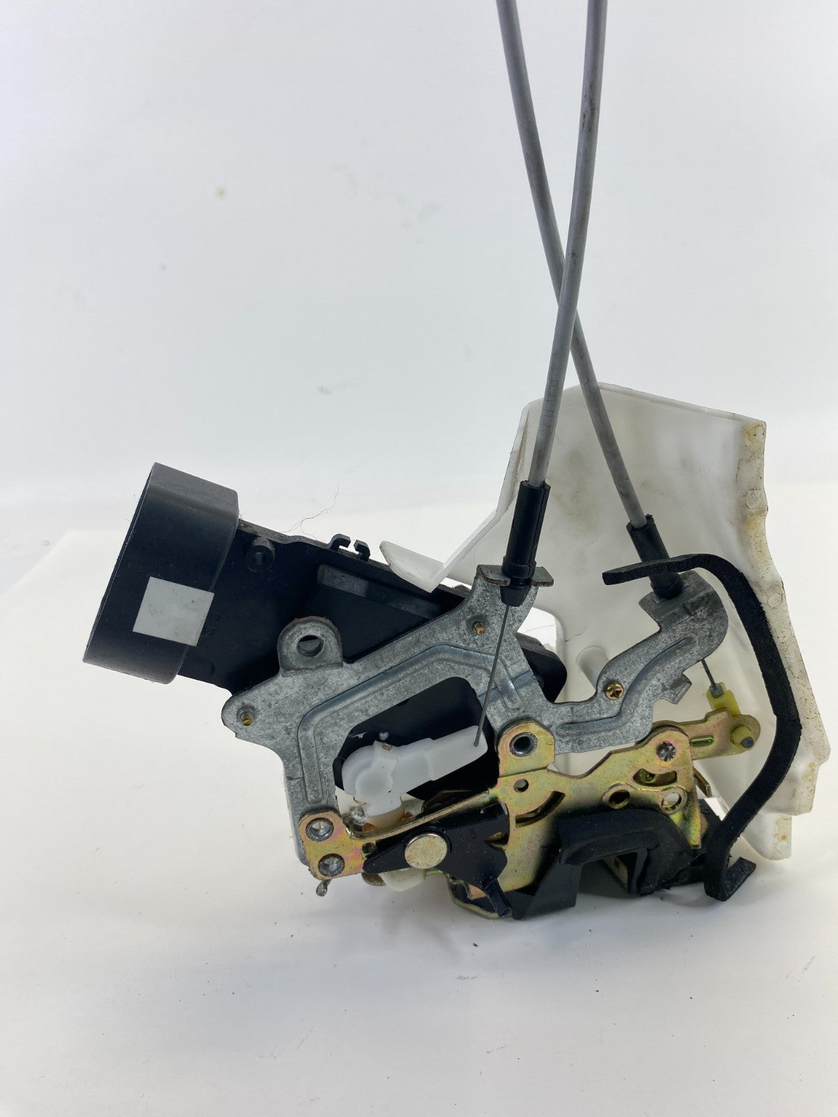 2000-2004 Toyota Avalon Rear Right Door Lock Latch Release Actuator OEM