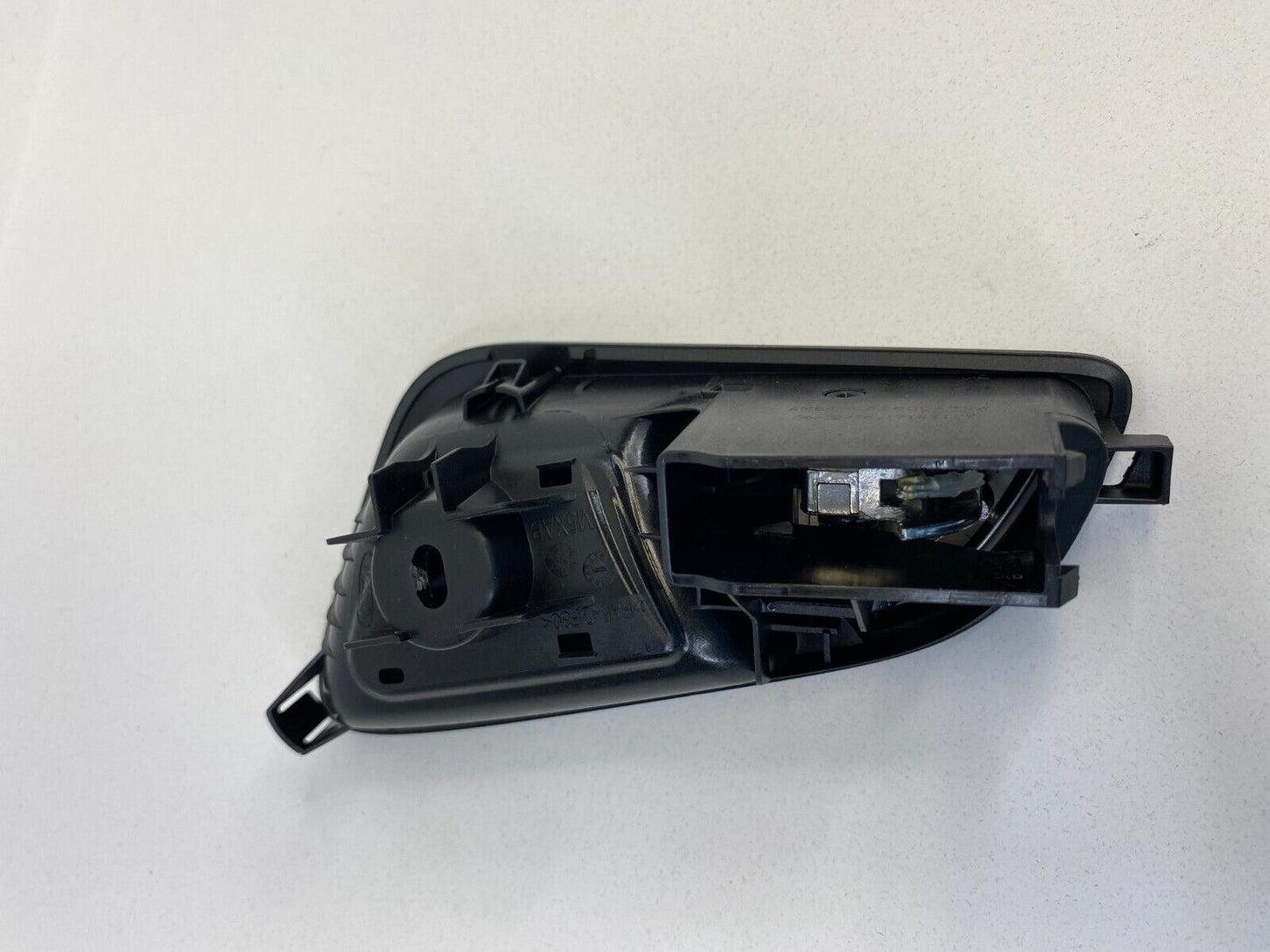 2015-2018 Ford Focus Rear Right Driver Side Inner Door Handle AM51-U22600-BEW