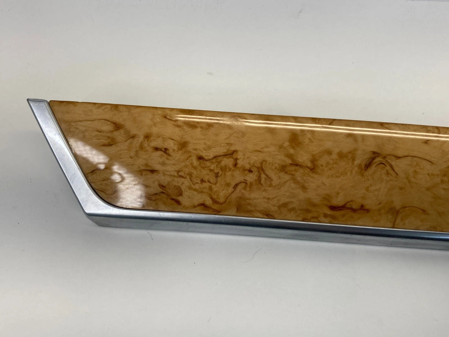 2006-2011 AUDI A6 FRONT RIGHT PASSENGER SIDE DOOR TRIM MOLDING BEZEL 4F0867410F