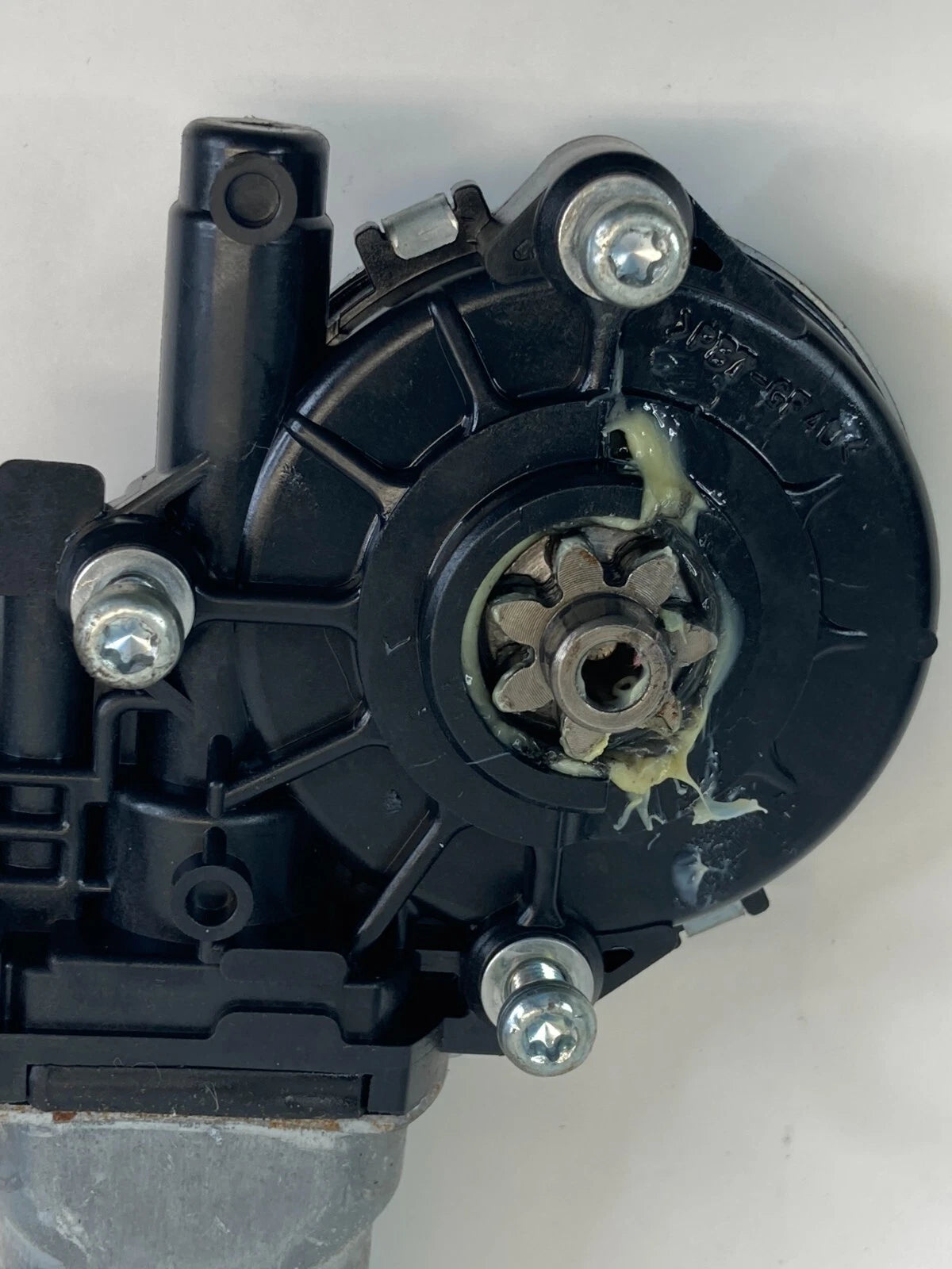 2009-2019 TOYOTA COROLLA DOOR REAR LEFT SIDE POWER WINDOW MOTOR ASSEMBLY OEM