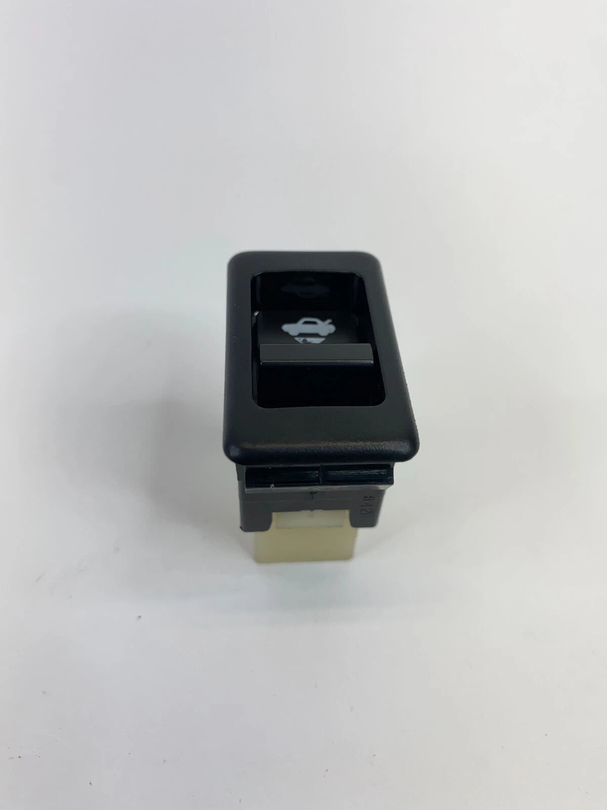 2007-2012 NISSAN ALTIMA 09-14 MAXIMA TRUNK LID OPENER RELEASE CONTROL SWITCH OEM
