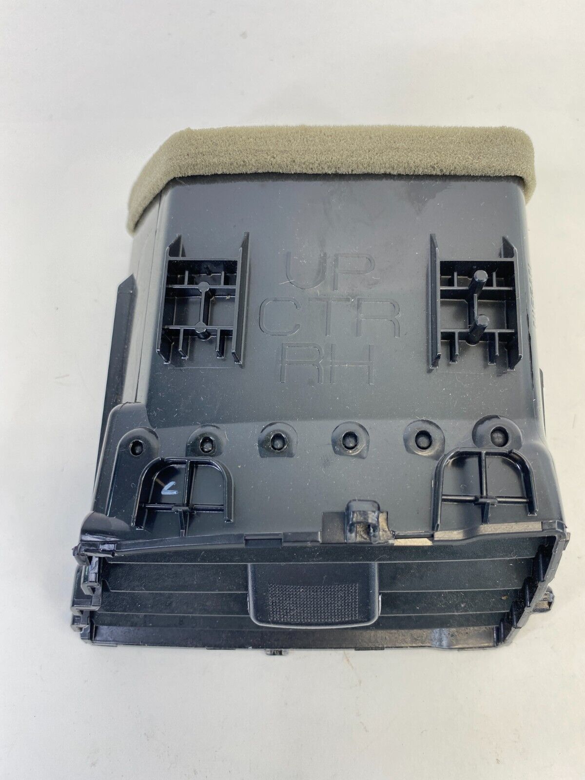 2013 2014 2015 Nissan Altima Dash Center Right Side Air Vent Grille 68750-3TA0A