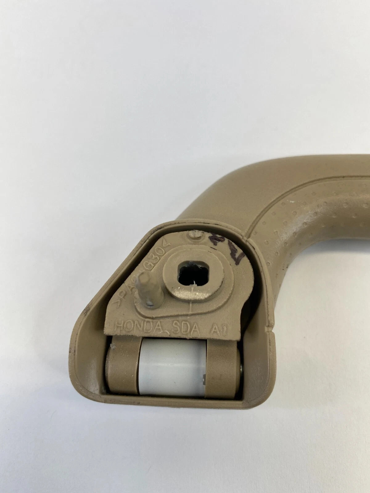 03-07 HONDA ACCORD REAR RIGHT SIDE ROOF INNER GRAB GRIP ASSIST HANDLE OEM