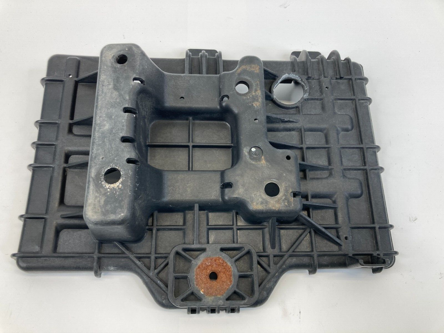 2011 11 Hyundai Sonata 2.4L Battery Retainer Tray Holder 37150-3S100