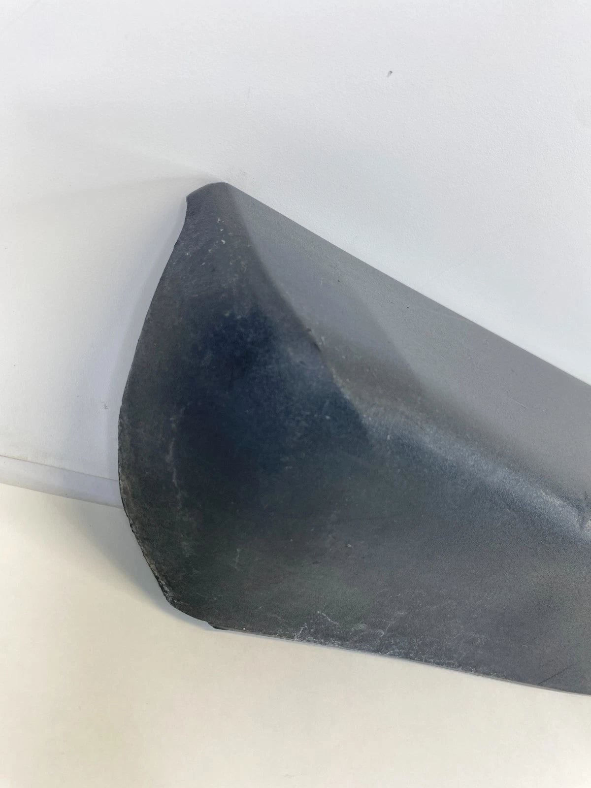 10-19 Ford Taurus Front Left Driver Door Lower Molding Trim Cover AG13-5420849-A