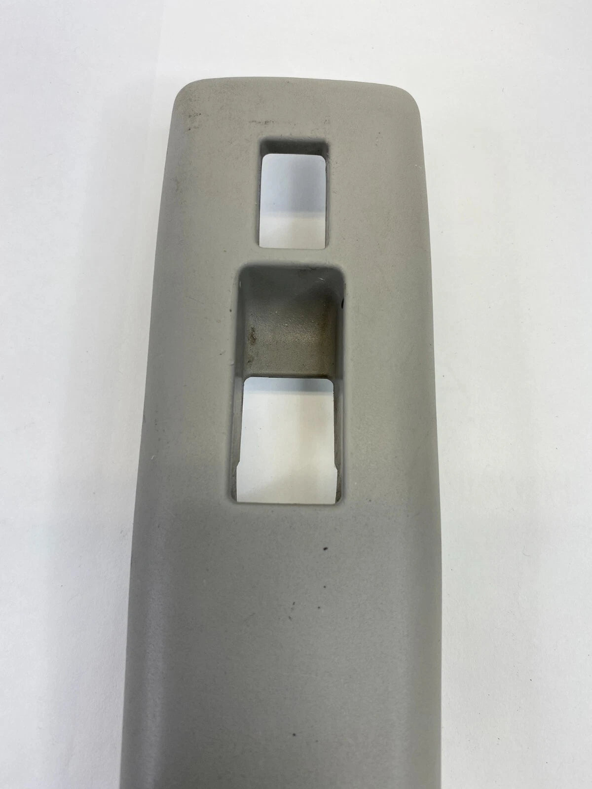2008-2013 NISSAN ROGUE SUV 4-DR FRONT RIGHT PANEL DOOR SWITCH BEZEL 80960-JM00A
