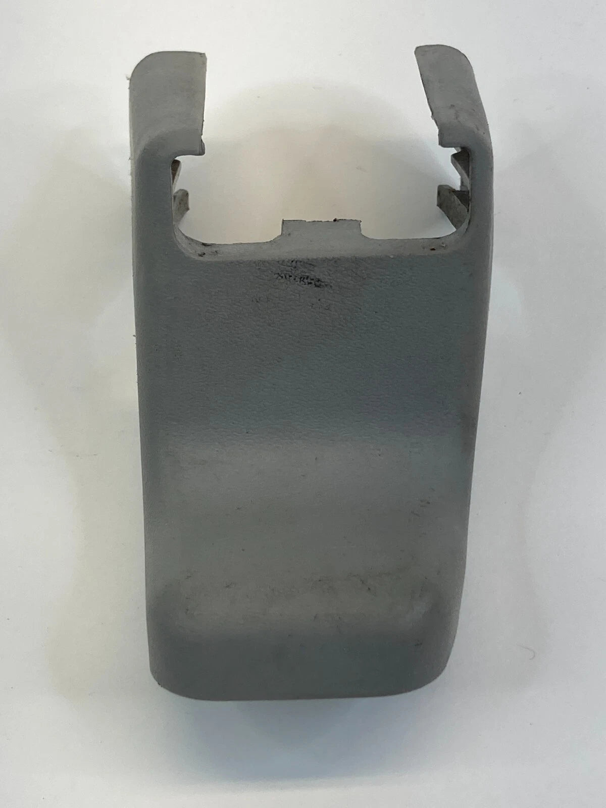 07-11 TOYOTA CAMRY FRONT LEFT DRIVER SIDE SEAT RAIL TRACK END COVER TRIM OEM