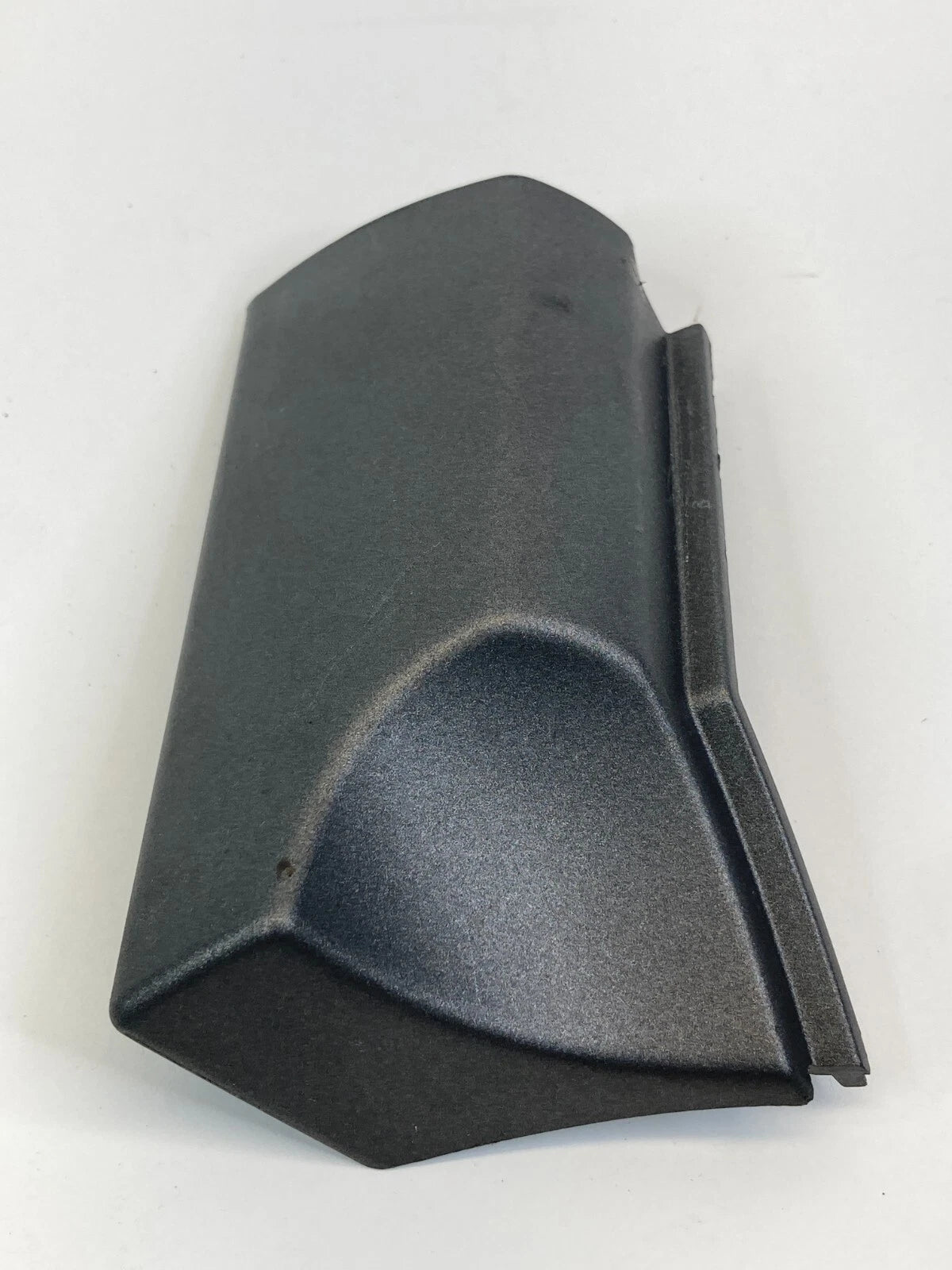 2005-2010 CHEVROLET COBALT CENTER DASH LEFT SIDE TRIM PANEL MOLDING BEZEL OEM