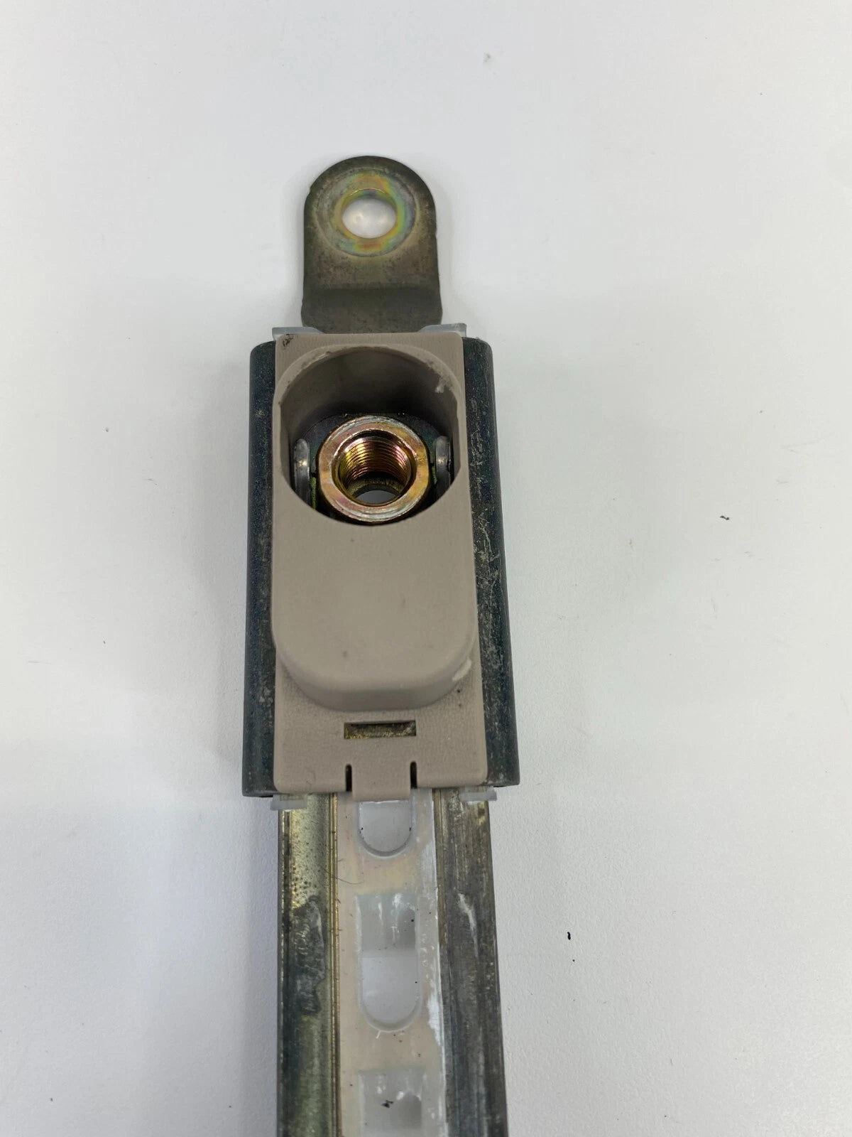 1999-2001 LEXUS ES300 SEDAN FRONT B-PILLAR SEAT BELT ADJUSTER HEIGHT ASSY OEM